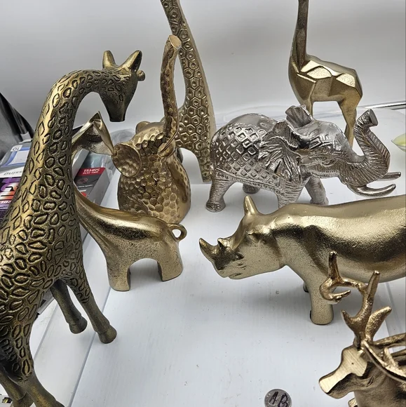 Jungle Safari Animals Lot of 8 Gold Colored Toy Pretend Play Aluminum